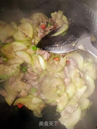 孕妇吃葫芦瓜炒牛肉,葫芦瓜炒牛肉，美味又健康