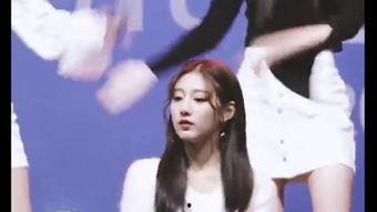 钟声网红,唤醒时代的声音，引领潮流的先锋