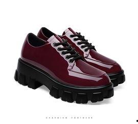 网红厚底小皮鞋