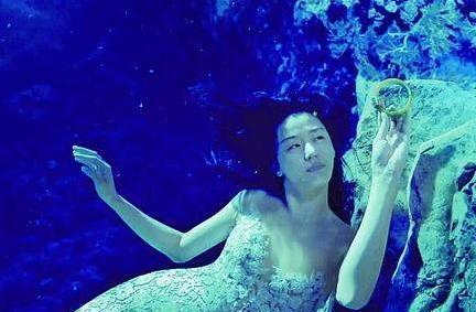 船雪人鱼是哪个明星,揭秘明星背后的神秘魅力