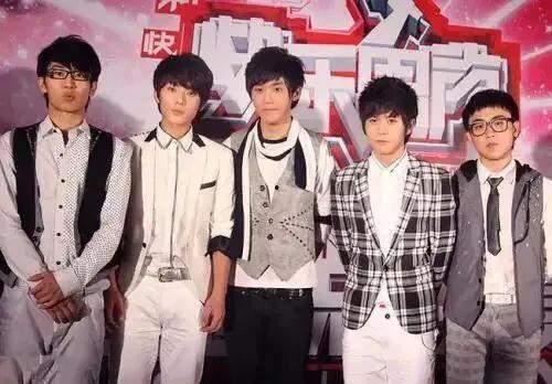 陈翔爆料武艺高手视频全集,武艺高手视频全集，精彩瞬间一网打尽